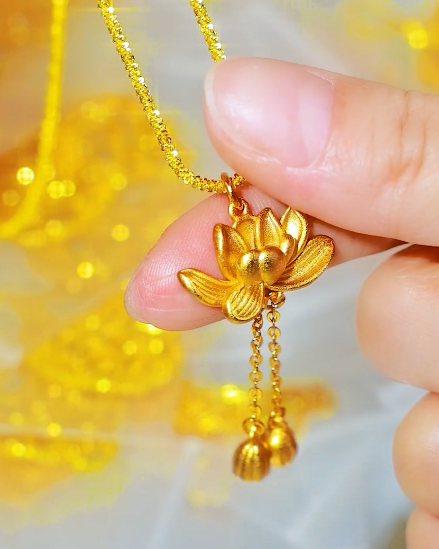 18K Gold Plated Luminous Lotus Drape Necklace