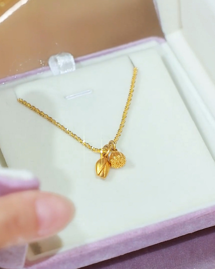 18K Gold Plated Aureate Flora Charm Necklace