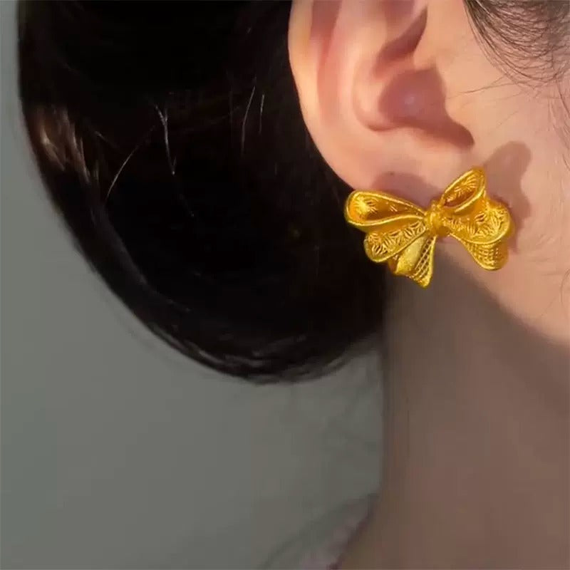 Golden bow earrings(24k gold plated)