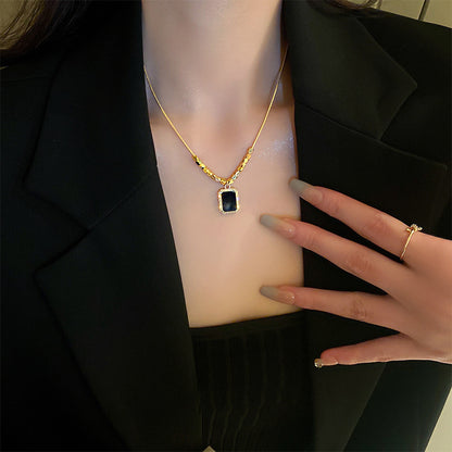 22K Gold Plated Midnight Elegance Pendant