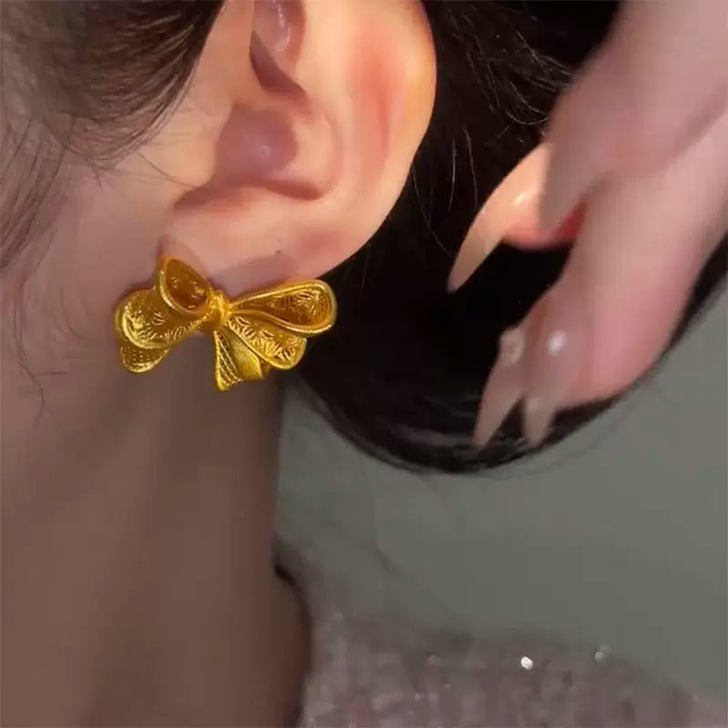 Golden bow earrings(24k gold plated)