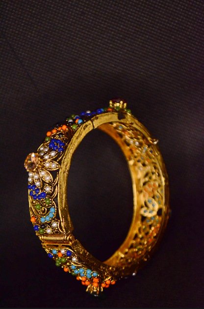 Antique bangles Pair